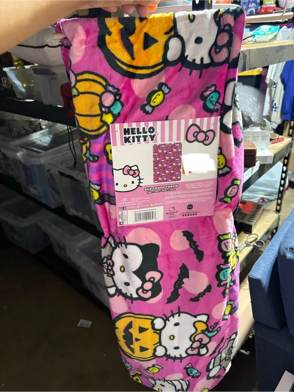 Hello Kitty Halloween Blanket Vampire Kitty Pumpkin Plush Throw 50 x 70 NWT